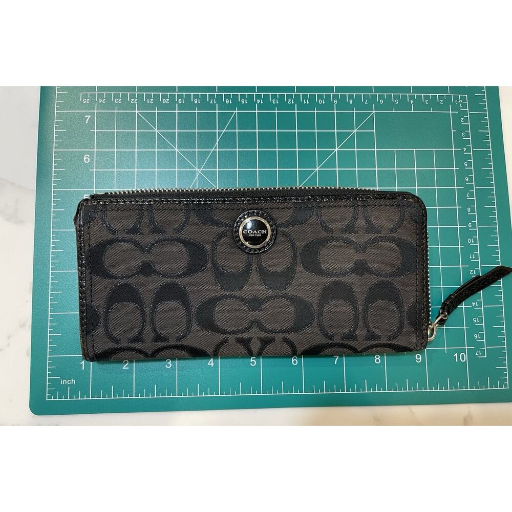 Coach Long Signature Logo Signature Zip Chocolate Brown Canvas Wallet Clutch - Picture 4 of 7